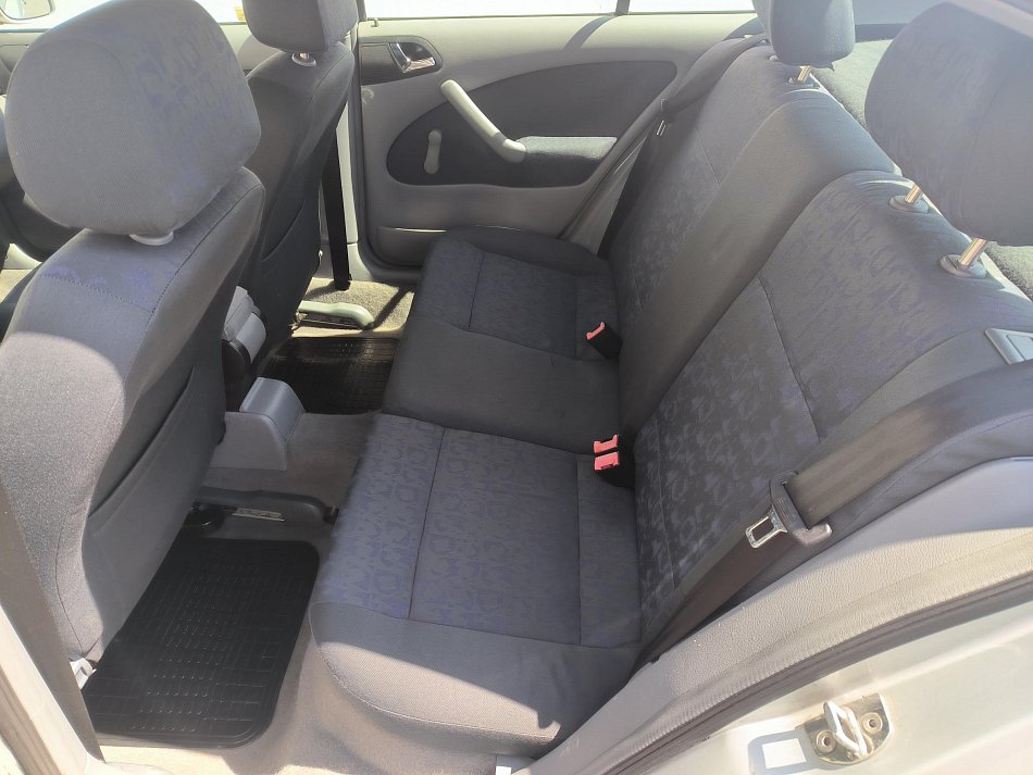 Škoda Octavia 1.6i 