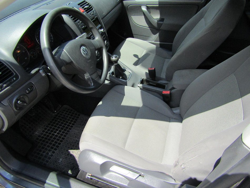 Volkswagen Golf 1.9 TDi 