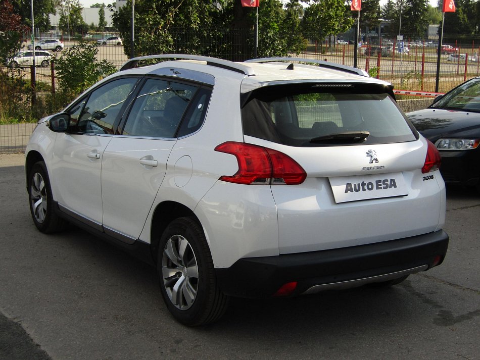 Peugeot 2008 1.6 VTi Allure