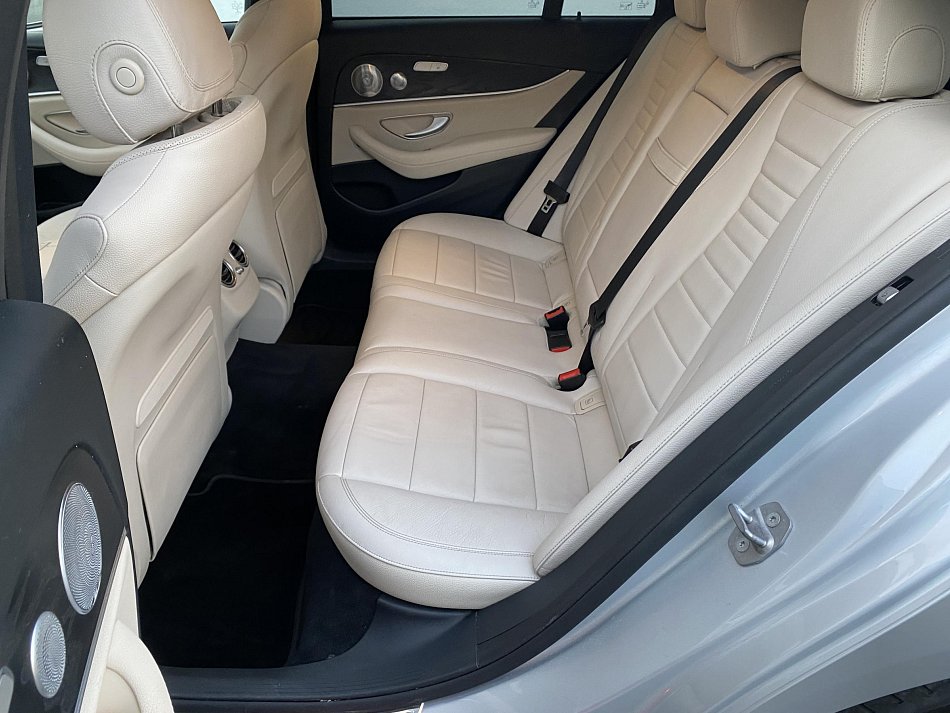 Mercedes-Benz Třída E 2.0CDi  E220 4M