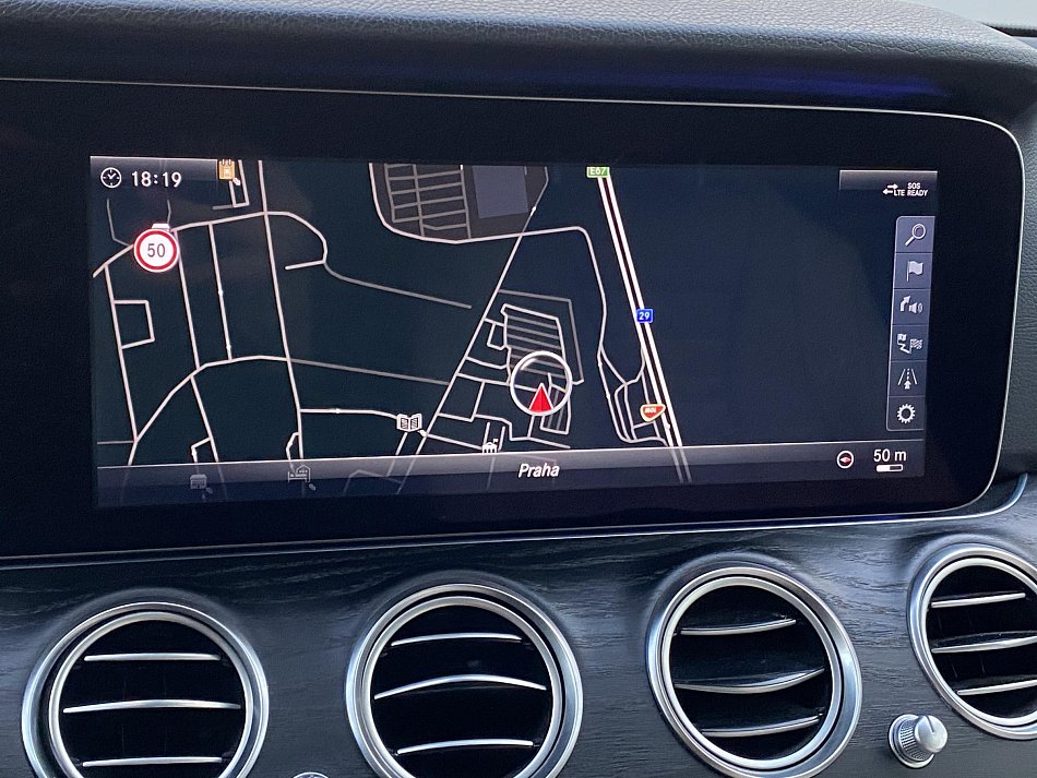 Mercedes-Benz Třída E 2.0CDi  E220 4M