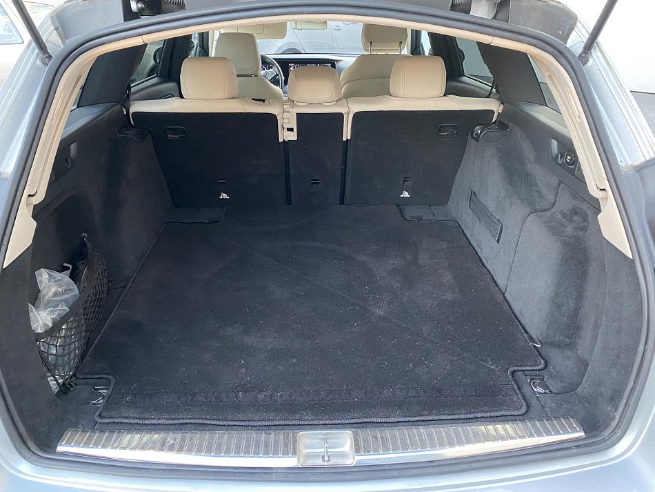 Mercedes-Benz Třída E 2.0CDi  E220 4M