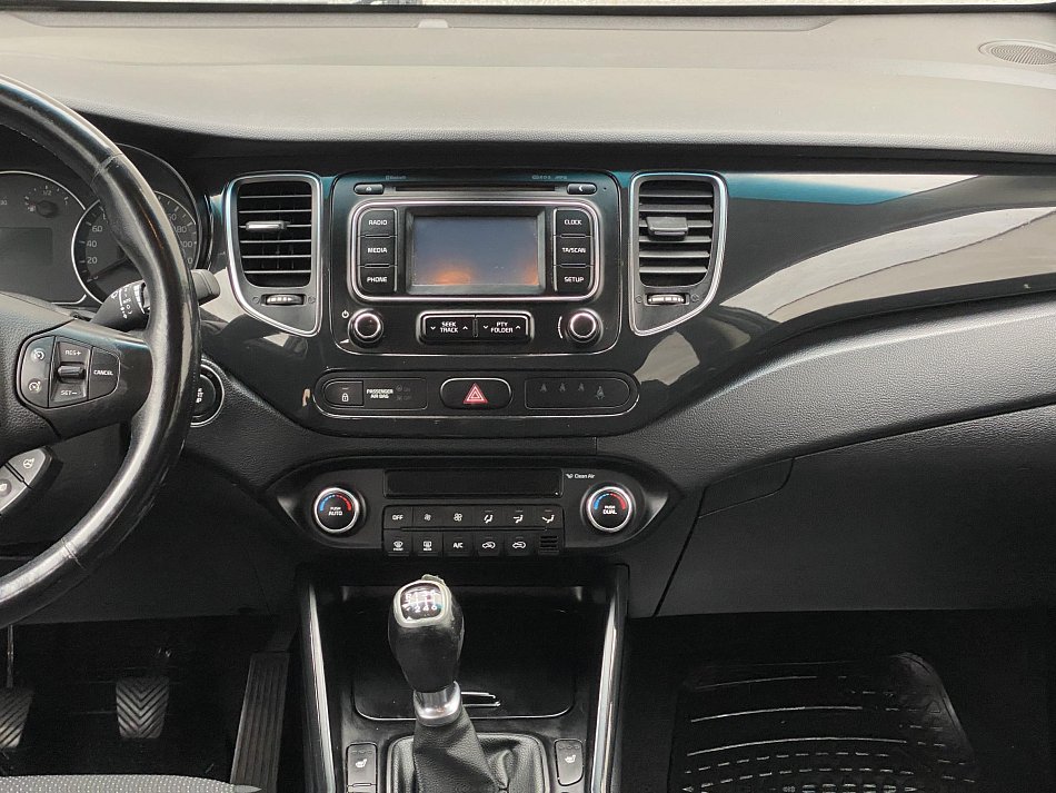 Kia Carens 1.7CRDi 