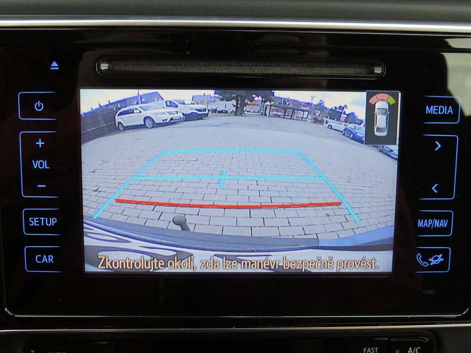 Toyota Auris 1.6VVT-i 