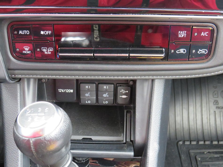 Toyota Auris 1.6VVT-i 