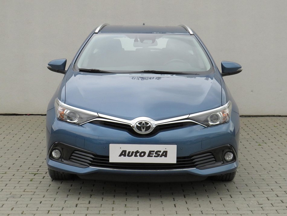 Toyota Auris 1.6VVT-i 