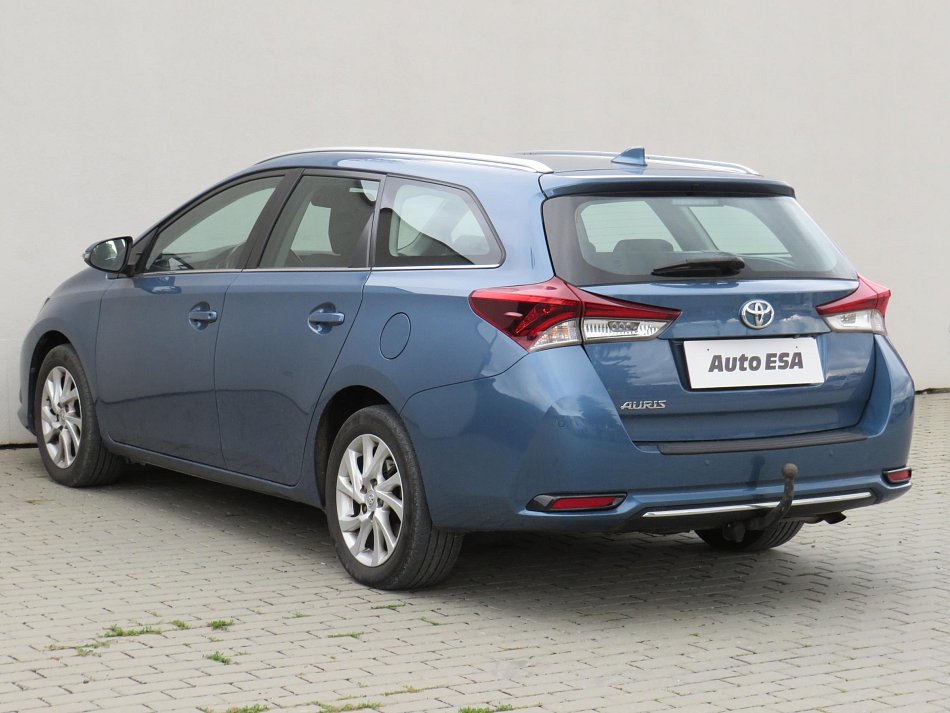 Toyota Auris 1.6VVT-i 