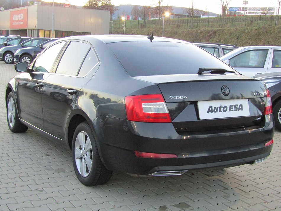 Škoda Octavia III 2.0 TDi  4x4