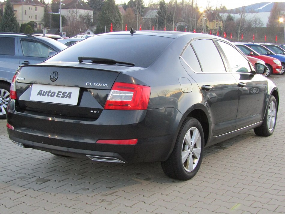 Škoda Octavia III 2.0 TDi  4x4