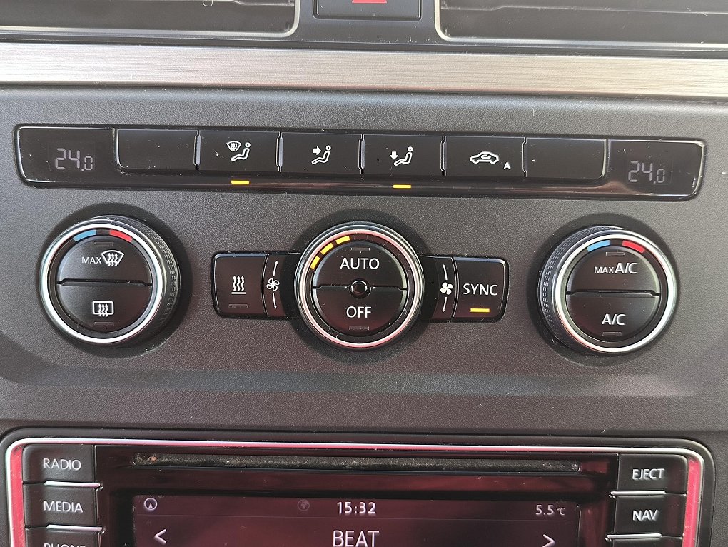 Volkswagen Caddy 2.0TDi Trendline MAXi 7míst