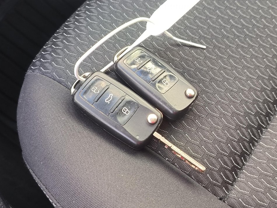 Volkswagen Caddy 2.0TDi Trendline MAXi 7míst