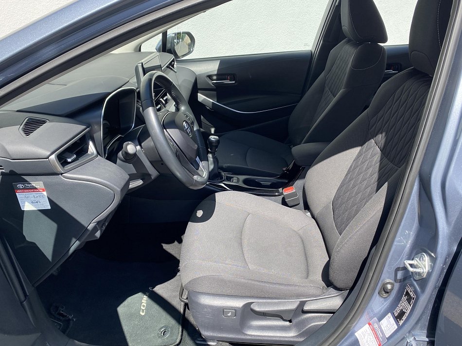 Toyota Corolla 1.5 VVT-i Comfort