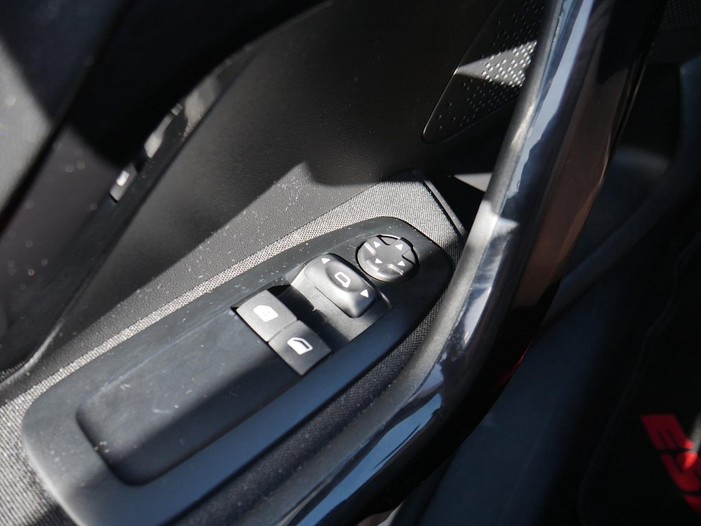 Peugeot 208 1.2 PT Active