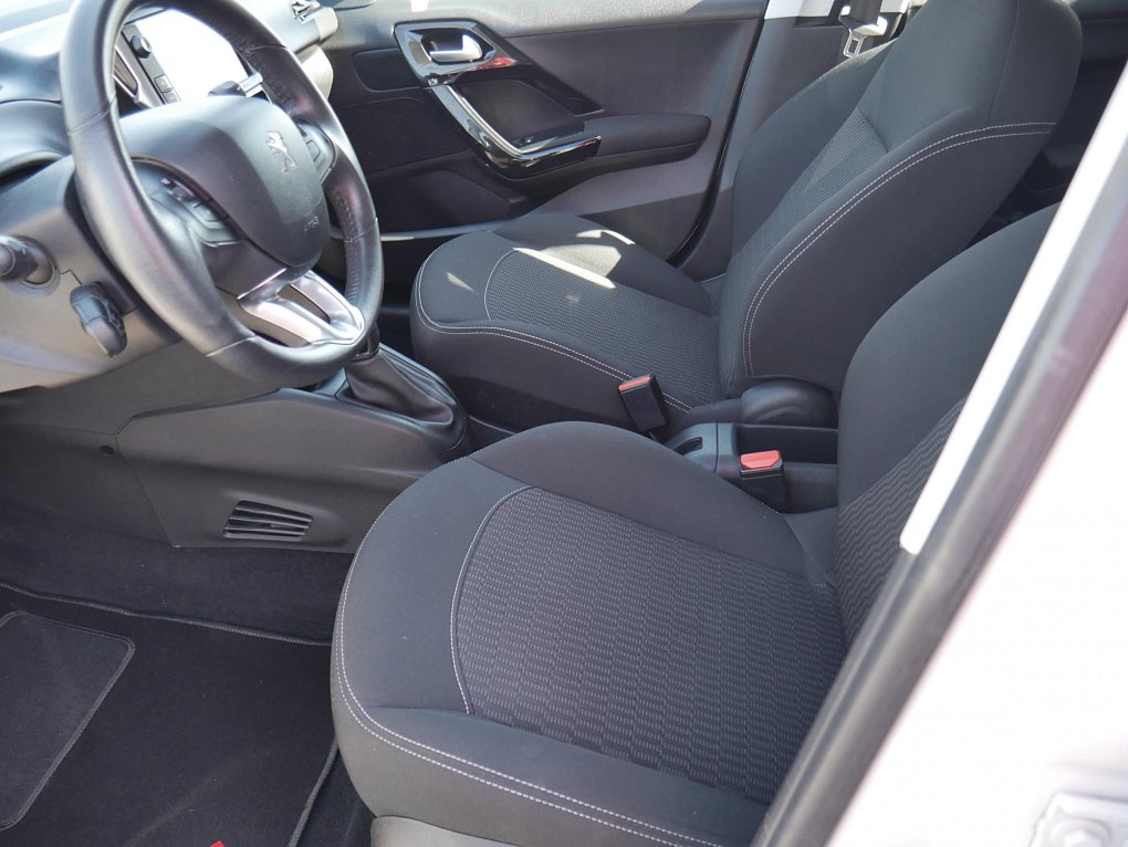 Peugeot 208 1.2 PT Active