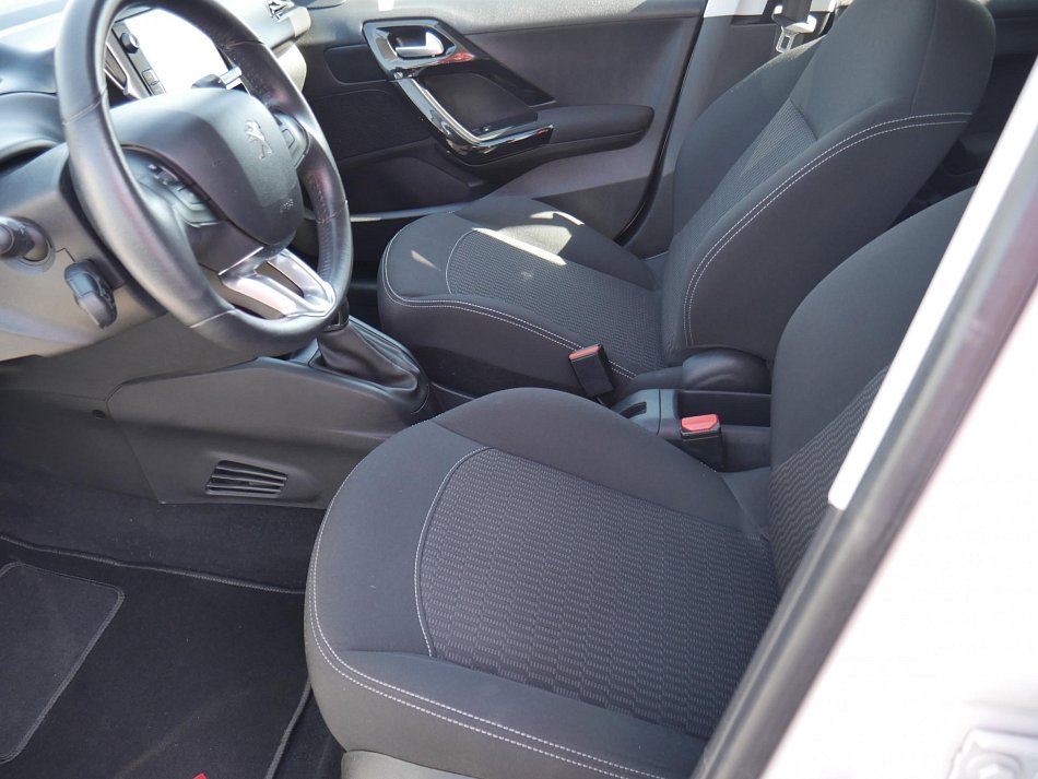 Peugeot 208 1.2 PT Active