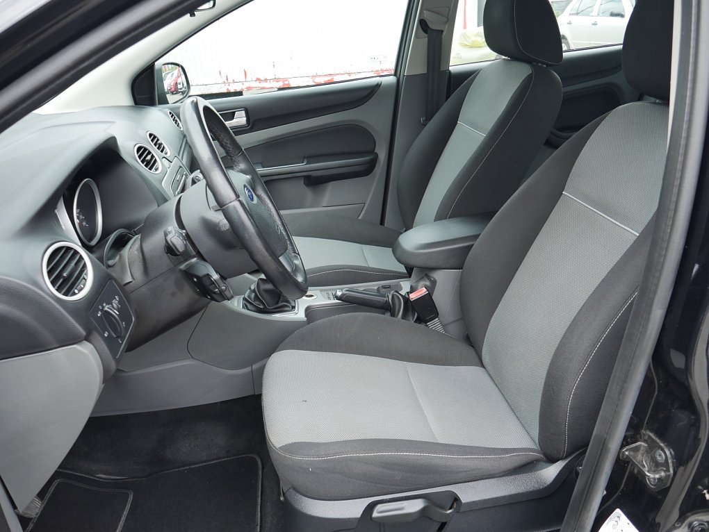 Ford Focus 1.6i 