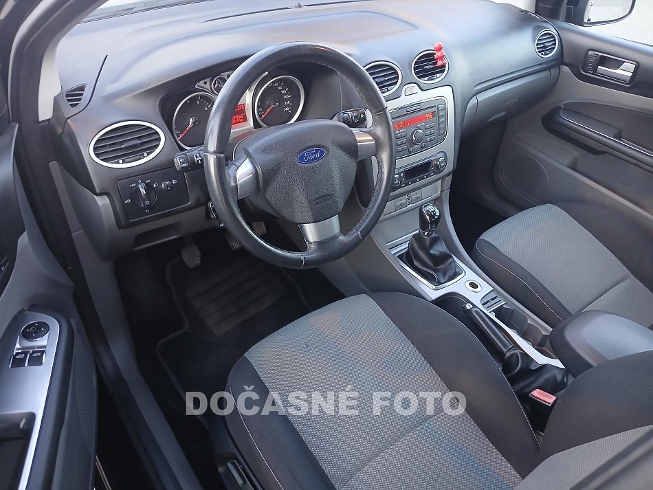 Ford Focus 1.6i 