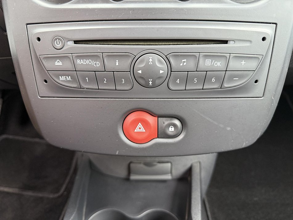 Renault Clio 1.2 i 