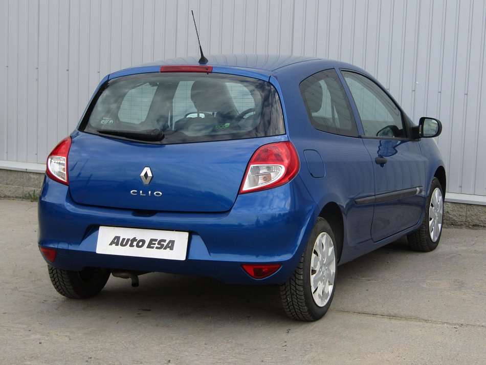 Renault Clio 1.2 i 
