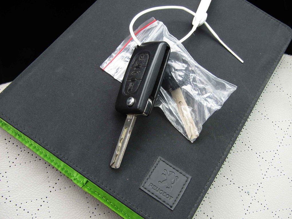 Peugeot 207 1.6i 