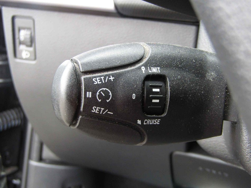 Peugeot 207 1.6i 