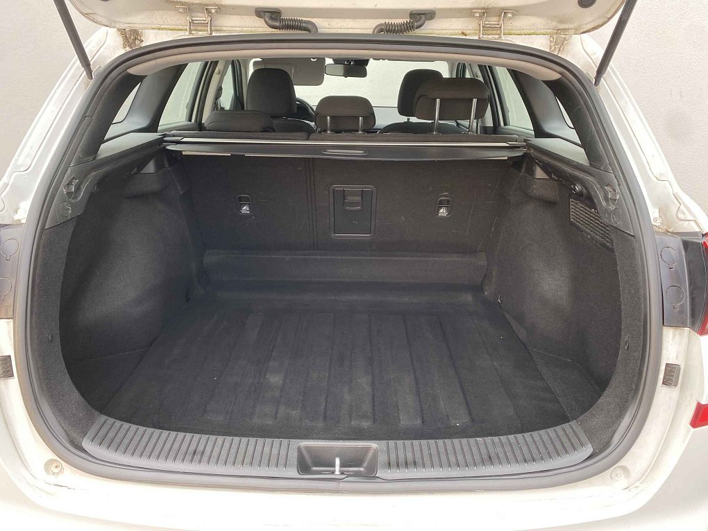 Hyundai I30 1.4 T-GDi Trikolor