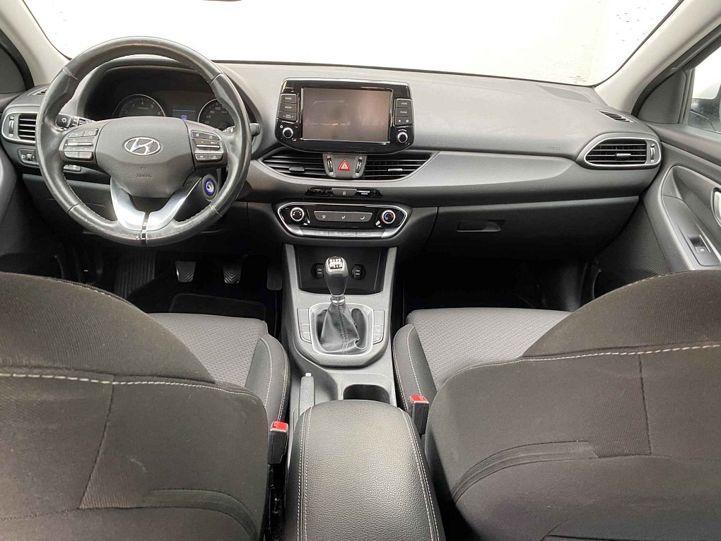 Hyundai I30 1.4 T-GDi Trikolor