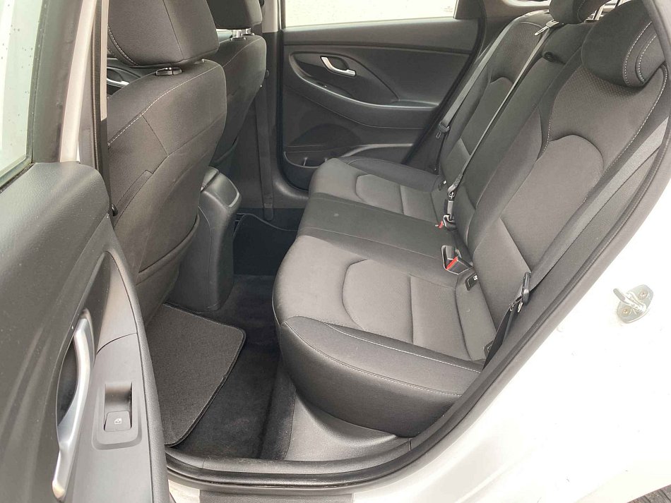Hyundai I30 1.4 T-GDi Trikolor