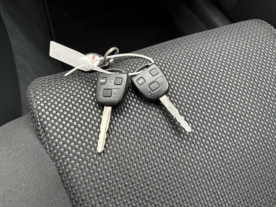 Toyota Avensis 2.0D-4D 