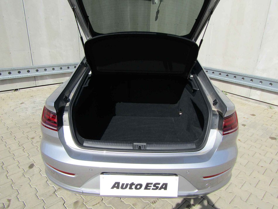 Volkswagen Arteon 2.0 TDi 