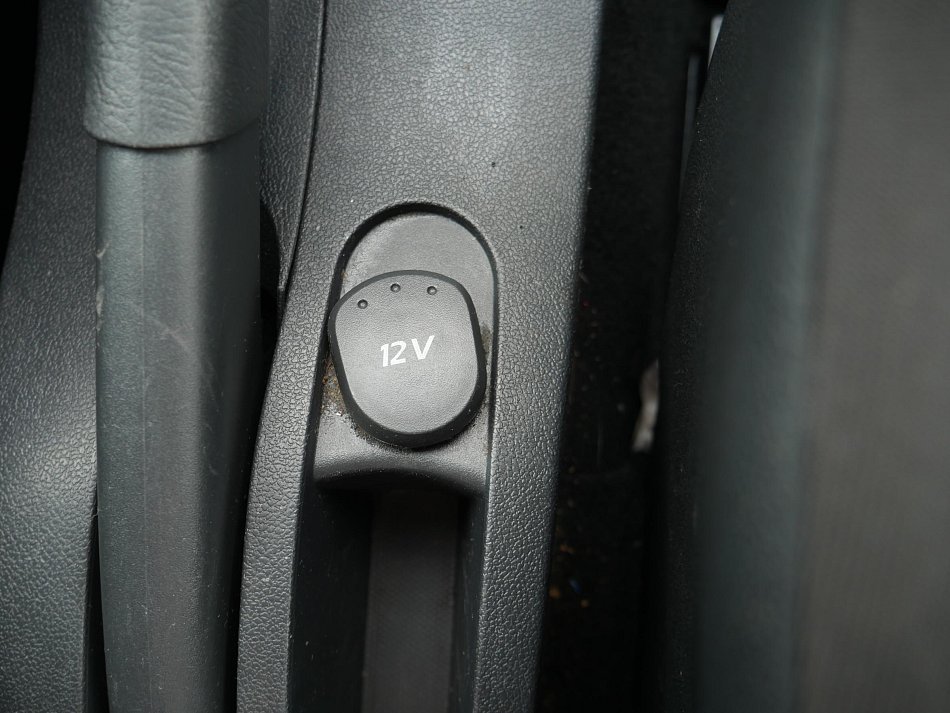 Renault Clio 1.2 i 