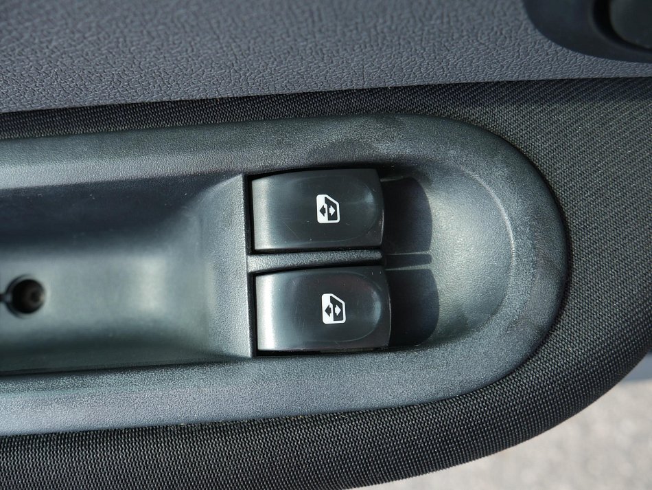 Renault Clio 1.2 i 