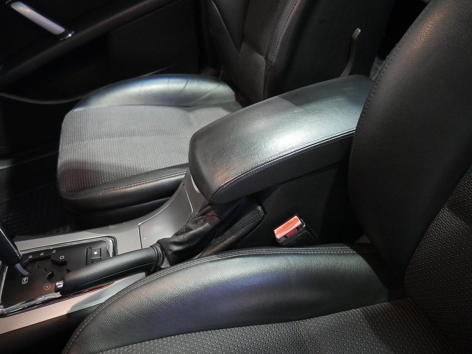 Peugeot 407 2.0 HDi  SW