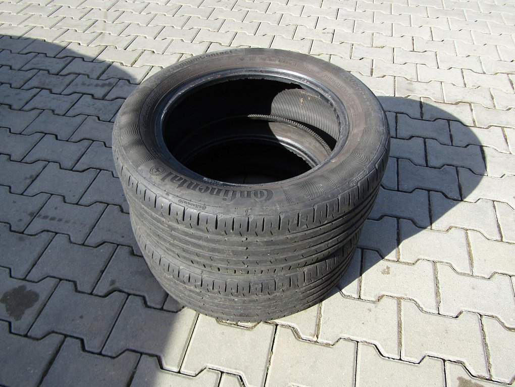 Toyota Avensis 1.8 i 