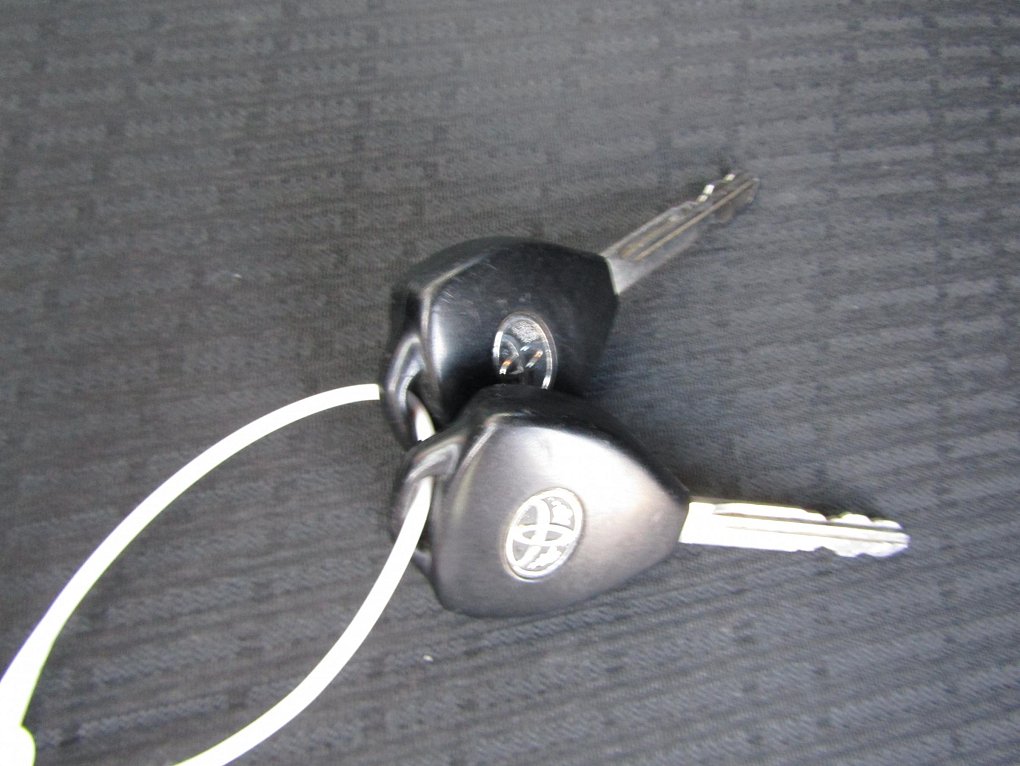 Toyota Avensis 1.8 i 