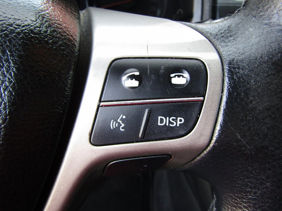 Toyota Avensis 1.8 i 