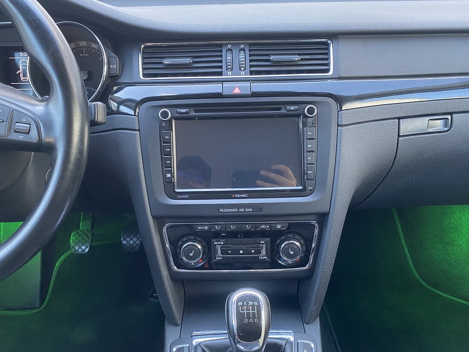 Škoda Superb II 1.4 TSi Elegance