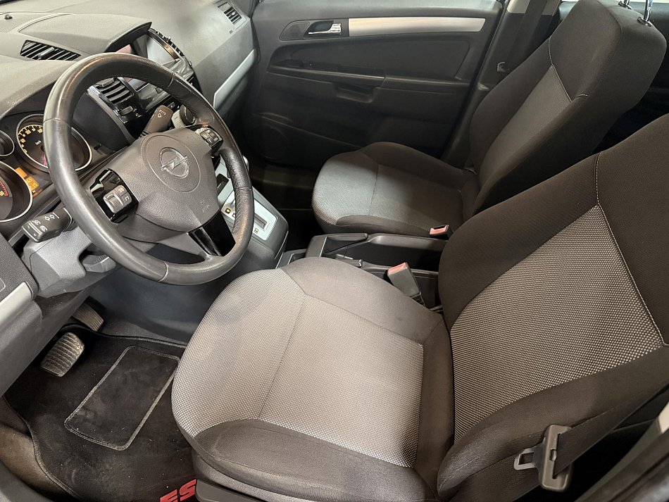Opel Zafira 1.9CDTi 