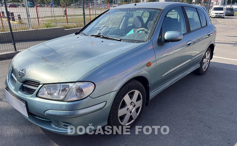 Nissan Almera 1.8 i 