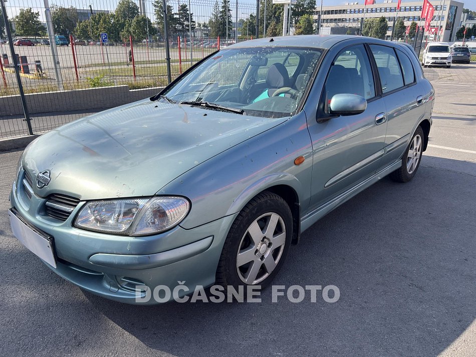 Nissan Almera 1.8 i 