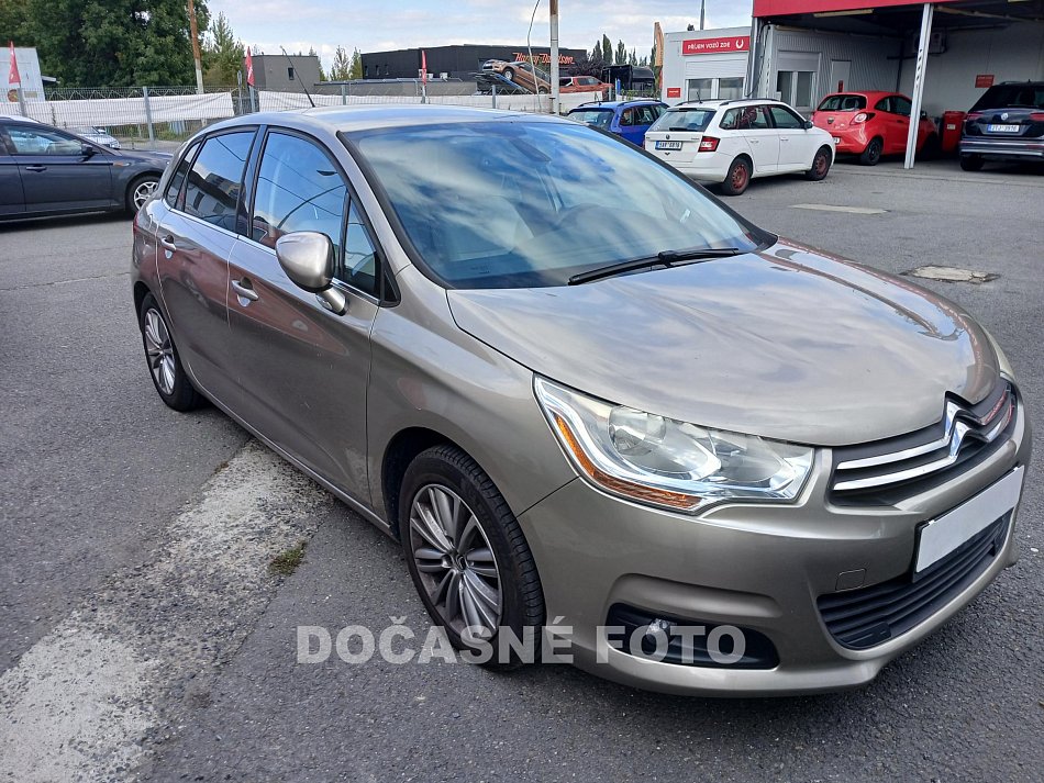 Citroën C4 1.6 i 