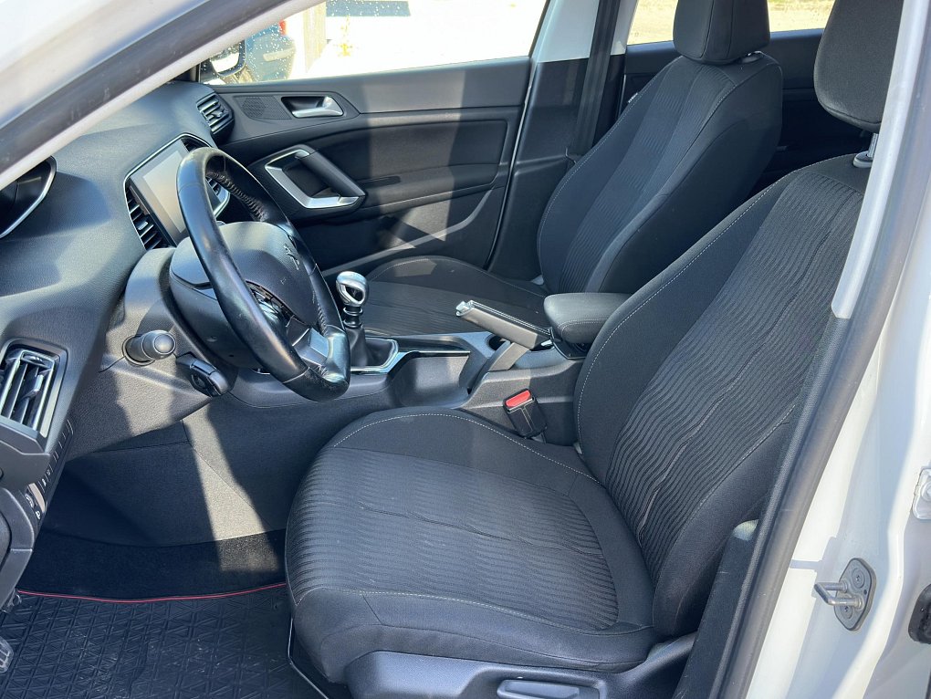 Peugeot 308 1.6 D 