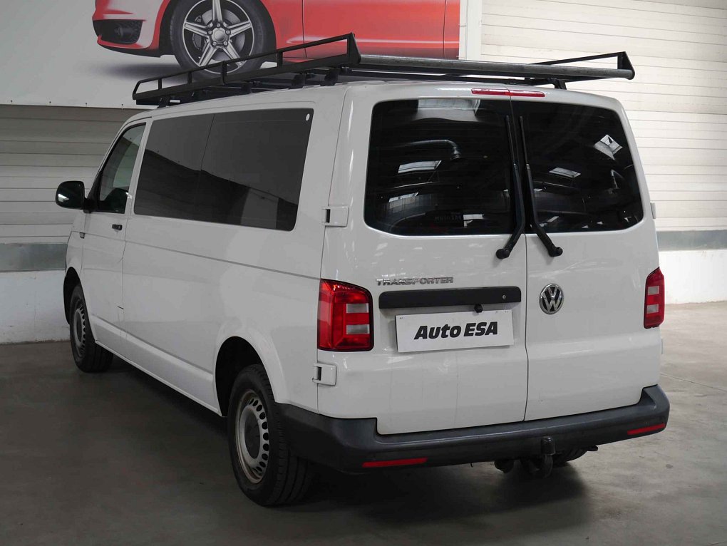 Volkswagen Transporter 2.0TDi  L2 9míst