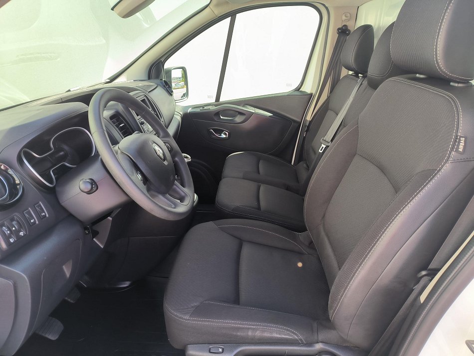 Renault Trafic 2.0dCi  L2H1 SORTIMO