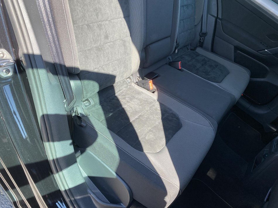 Volkswagen Sportsvan 1.6 TDi Highline