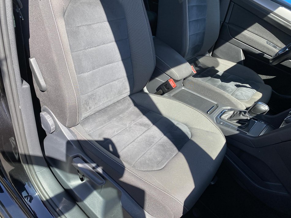 Volkswagen Sportsvan 1.6 TDi Highline