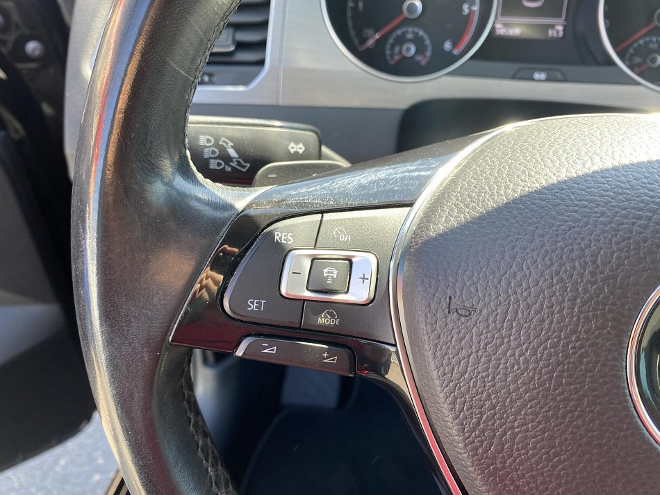 Volkswagen Sportsvan 1.6 TDi Highline
