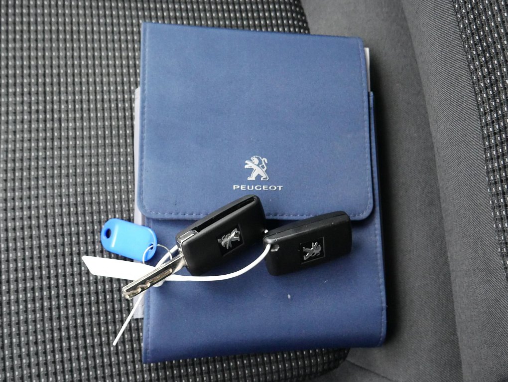 Peugeot 5008 2.0 HDi Active