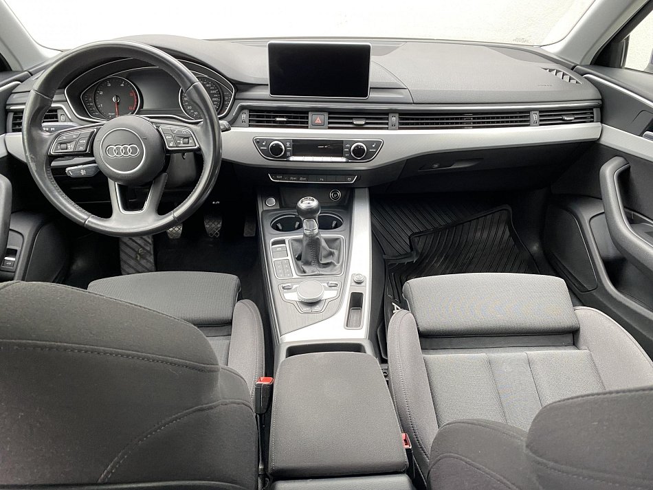 Audi A4 2.0 TDi Sport