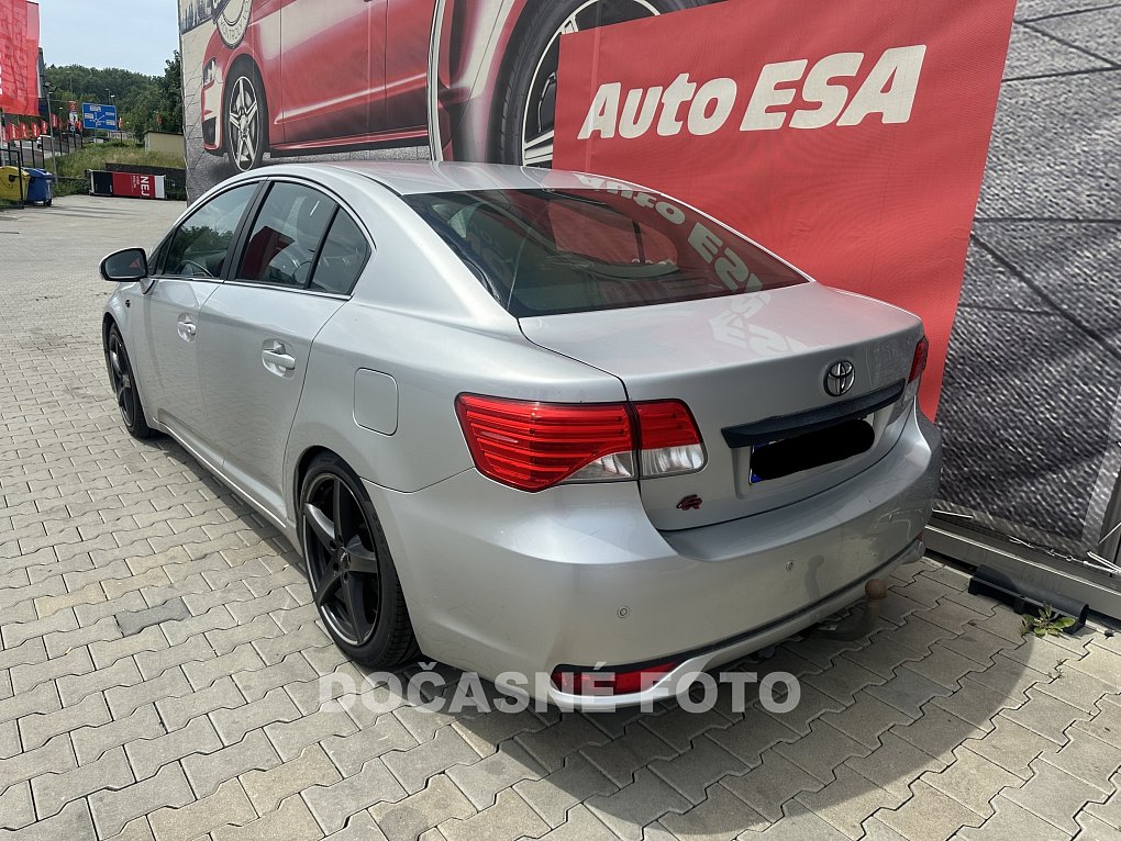 Toyota Avensis 2.2D 
